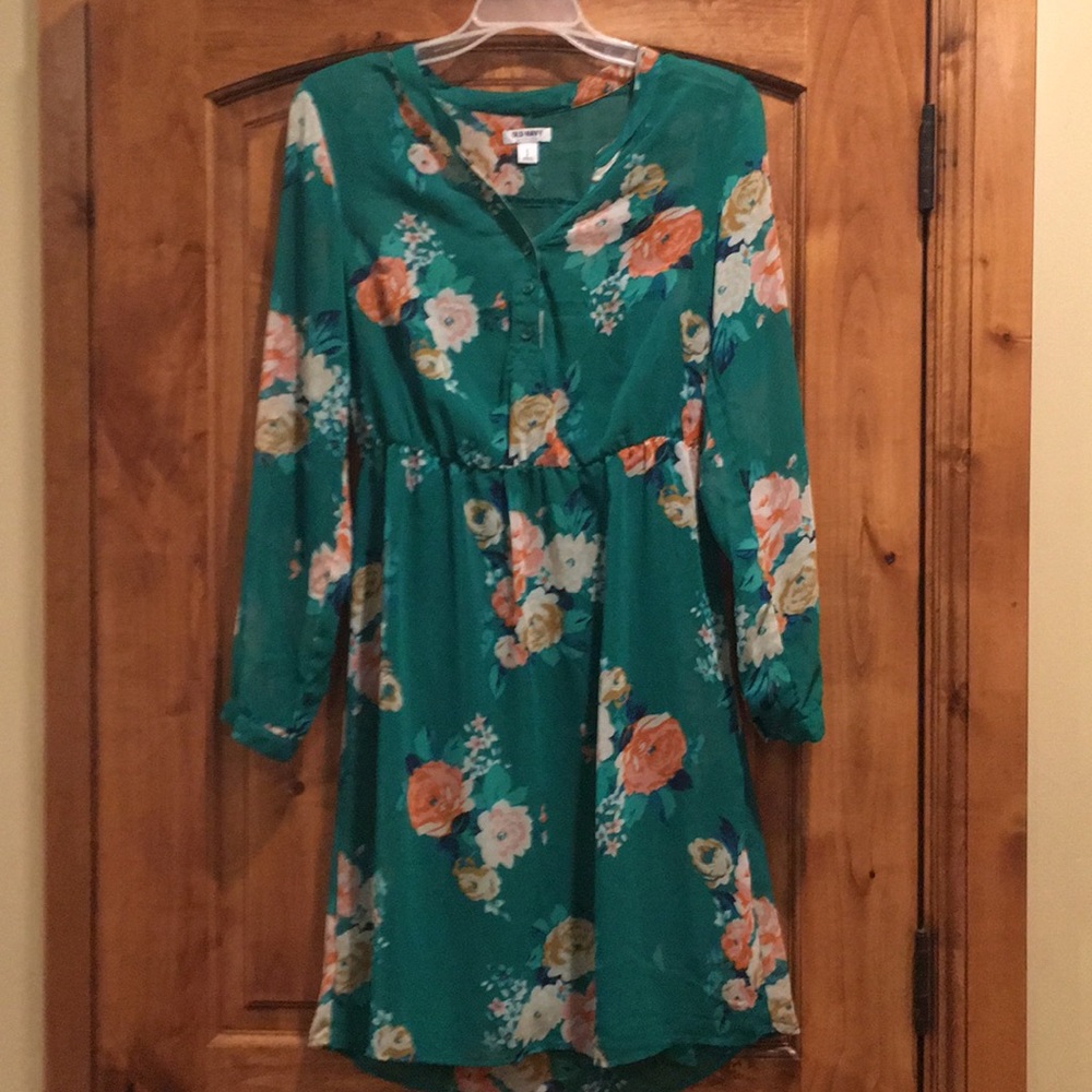 Old Navy floral dress